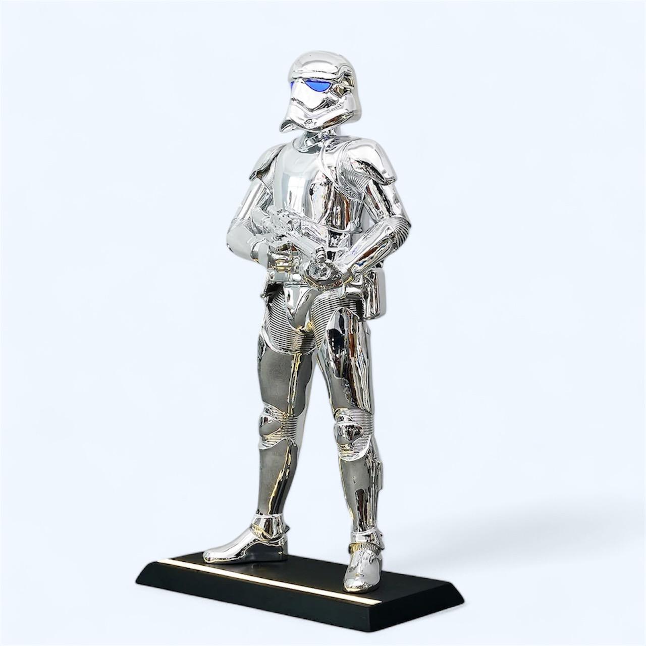 Storm Trooper Silver Blaster Sculpture