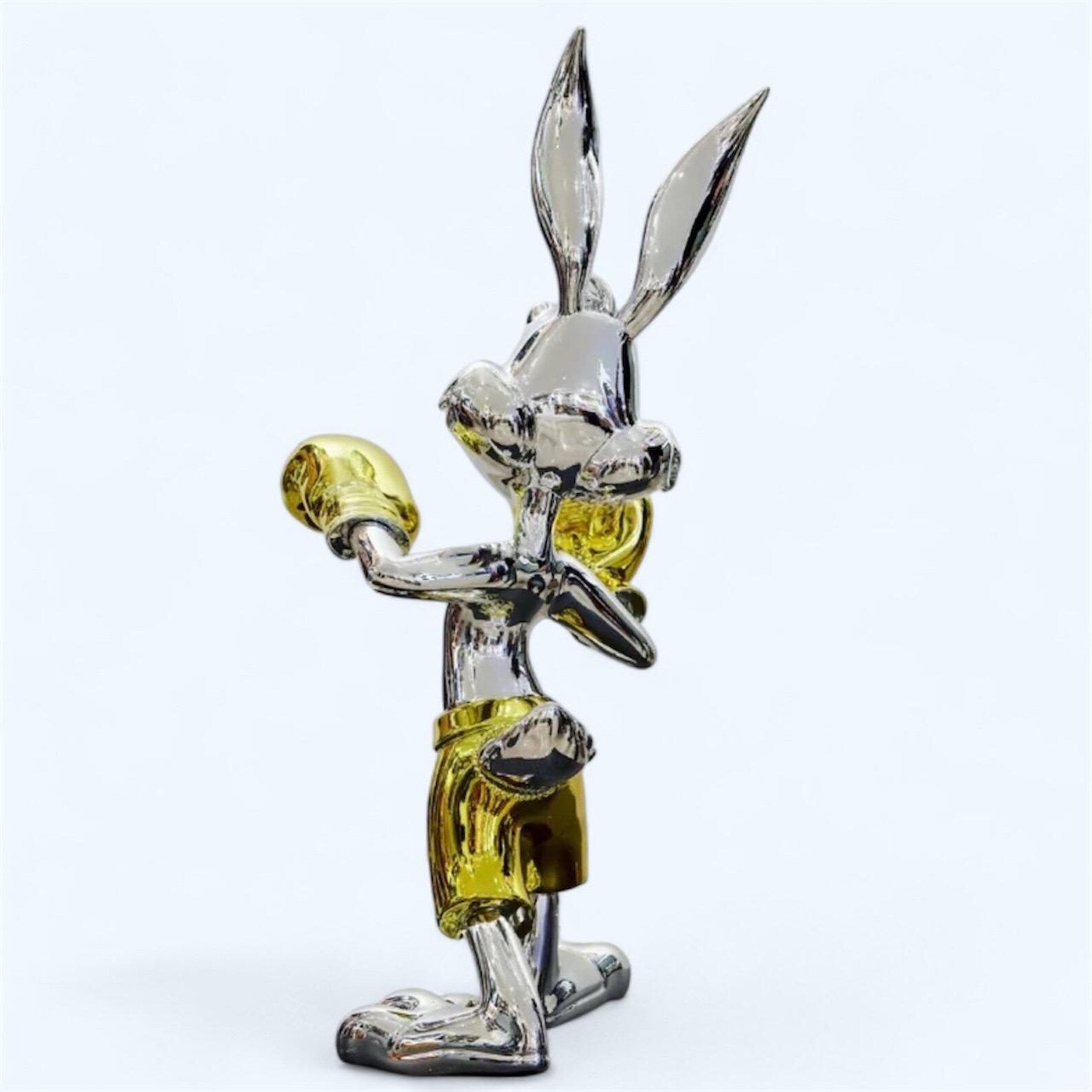 Bugs Bunny Gold, Ferrari theme Boxer Sculpture